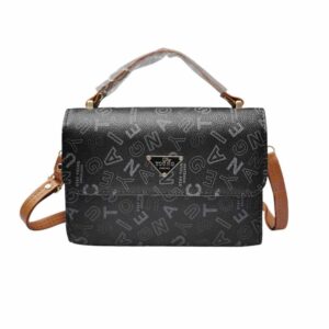 Bolso mediano letras urbanas, negro